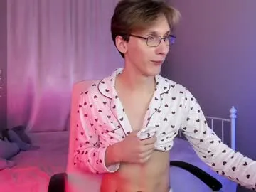 adrian_di – webcam model profile photo