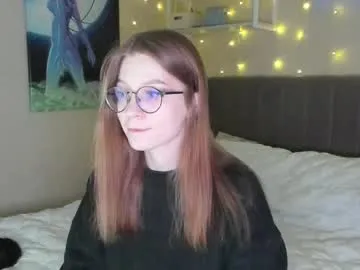 lunar_sofia – webcam model profile photo