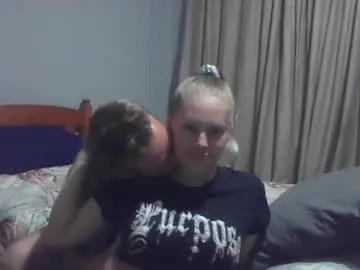 mikajackson13 – webcam model profile photo