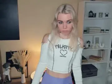 myviolet_rush – webcam model profile photo