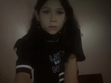 starmoonly – webcam model profile photo