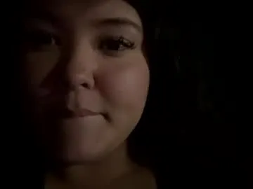 thickkbrunettee's Thumb Image