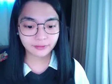 zhaviahale – webcam model profile photo